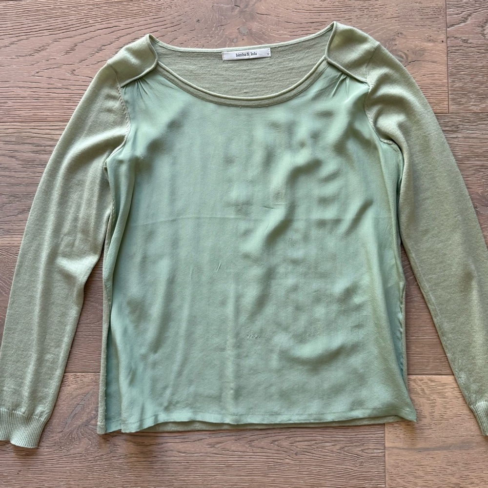 Soft Surroundings Light Green Long Sleeve Women's Top